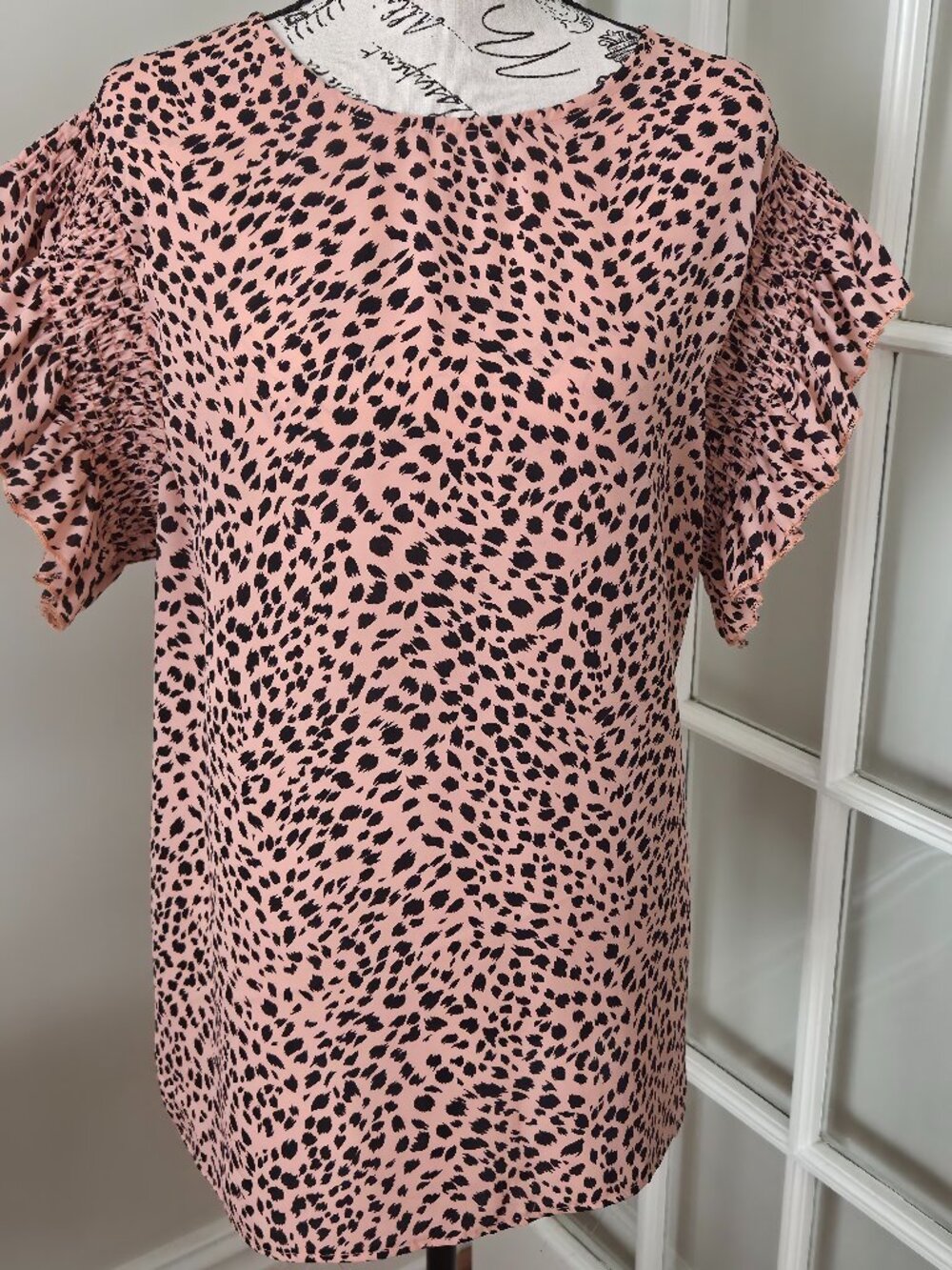 Haptics Pink Black Leopard Print Blouse with Smocked Ruffle Sleeves